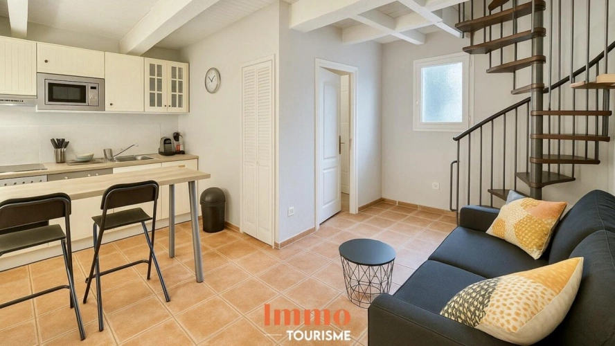 Photos 8 - Tourist - Domaine avec gîtes et maison principale à Grans, en Provence