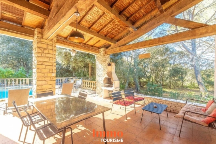 Photos 10 - Tourist - Domaine avec gîtes et maison principale à Grans, en Provence