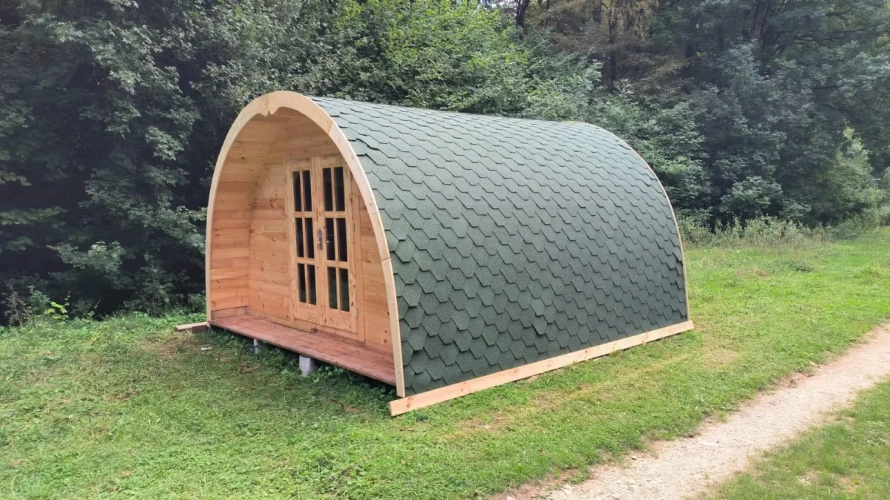 Photos 1 - Agricole - Propriété insolite pour activités diverses