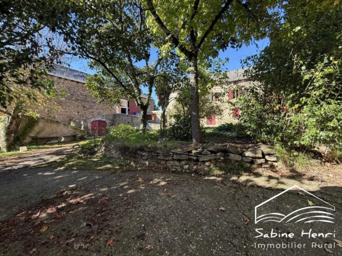 Photos 5 - Touristique - Superbe propriété composée de 3 habitations distinctes sur pr