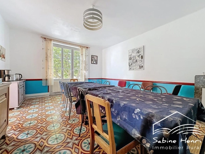 Photos 10 - Touristique - Superbe propriété composée de 3 habitations distinctes sur pr