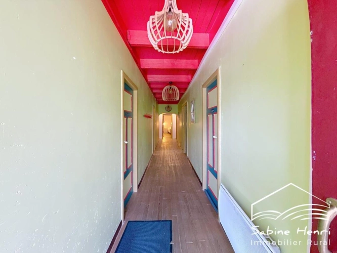 Photos 30 - Touristique - Superbe propriété composée de 3 habitations distinctes sur pr