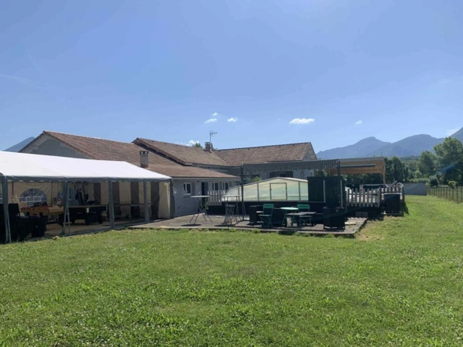 Photos 1 - Prestige - Maison avec studio indépendant et piscine chauffée – 2300 m² de terrain – CHABESTAN (05)