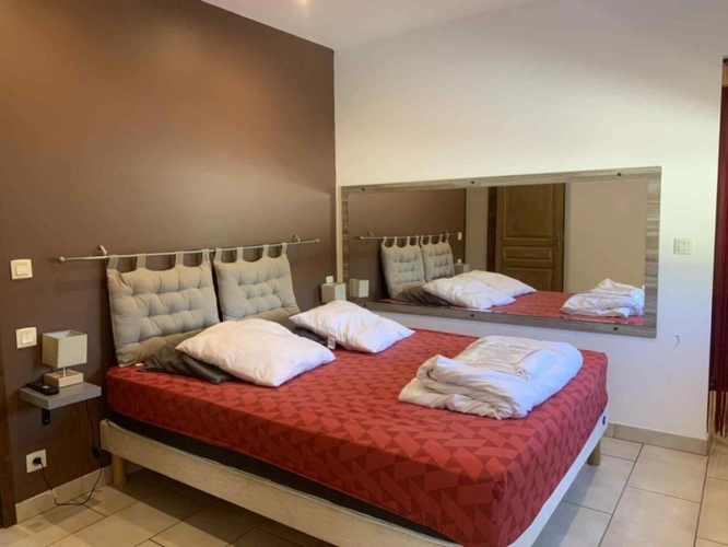 Photos 15 - Prestige - Maison avec studio indépendant et piscine chauffée – 2300 m² de terrain – CHABESTAN (05)