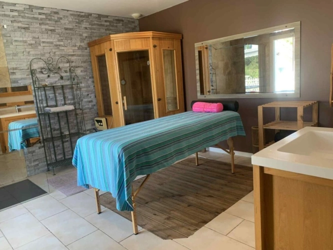 Photos 17 - Prestige - Maison avec studio indépendant et piscine chauffée – 2300 m² de terrain – CHABESTAN (05)