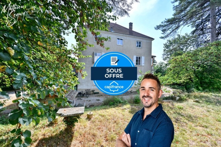 Photos 1 - Prestige - Découvrez l'élégance intemporelle de cette Maison de Maître d'exception à rénover