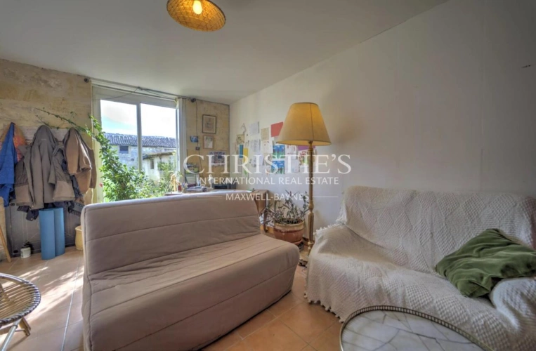 Photos 6 - Agricole - Aux portes de Saint-Émilion — Domaine agricole 19 ha, maison de caractère en pierre, grand potentiel