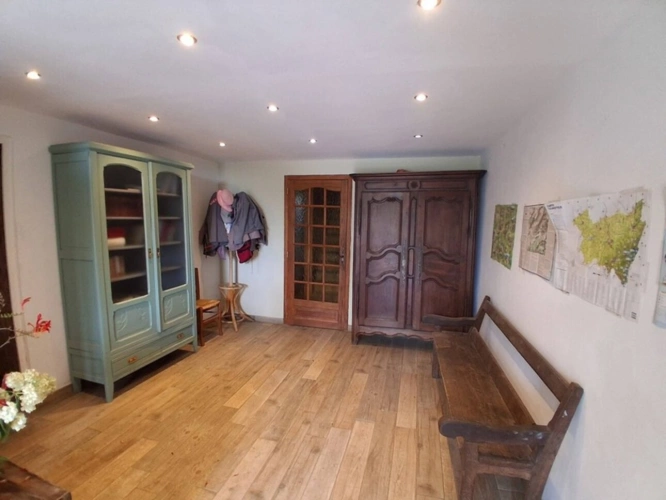 Photos 11 - Touristique - PLOMBIERES LES BAINS (88) Coprs de ferme de 300m² + Gîte de 120m²  activité de chambres d'hôtes terrain 2 hectares