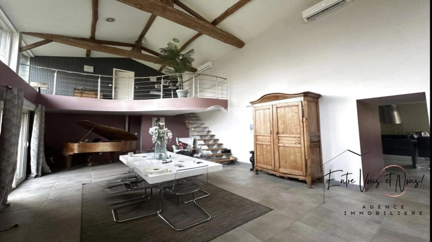 Photos 7 - Équestre - Propriété équestre avec carrière, paddocks et boxes sur prè