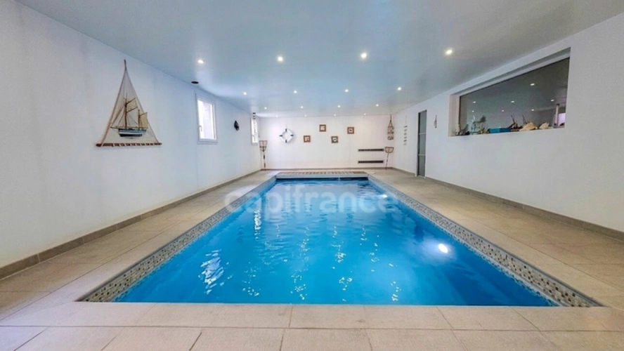 Photos 10 - Prestige - A vendre, propriété LE VAL SAINT GERMAIN (91), 21 pièces, piscine, hammam, ascenseur, garage 11 véhicules... Terrain de 9231m²