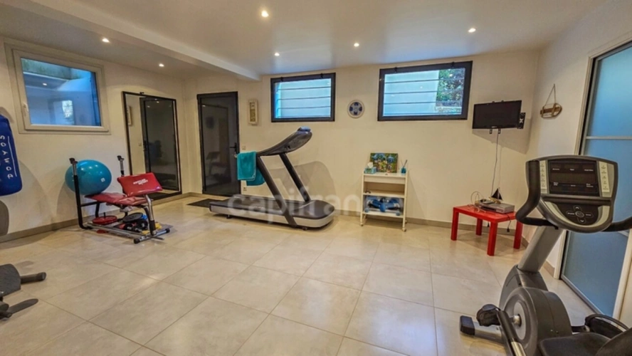 Photos 29 - Prestige - A vendre, propriété LE VAL SAINT GERMAIN (91), 21 pièces, piscine, hammam, ascenseur, garage 11 véhicules... Terrain de 9231m²