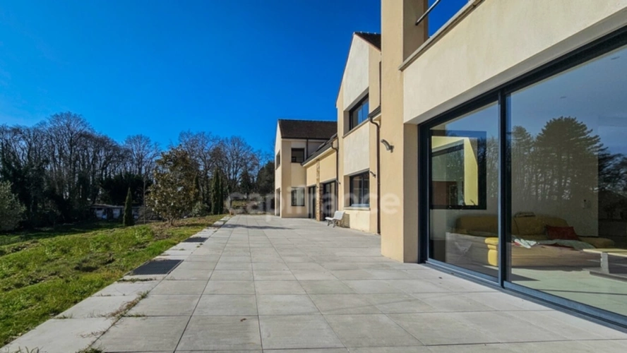 Photos 31 - Prestige - A vendre, propriété LE VAL SAINT GERMAIN (91), 21 pièces, piscine, hammam, ascenseur, garage 11 véhicules... Terrain de 9231m²