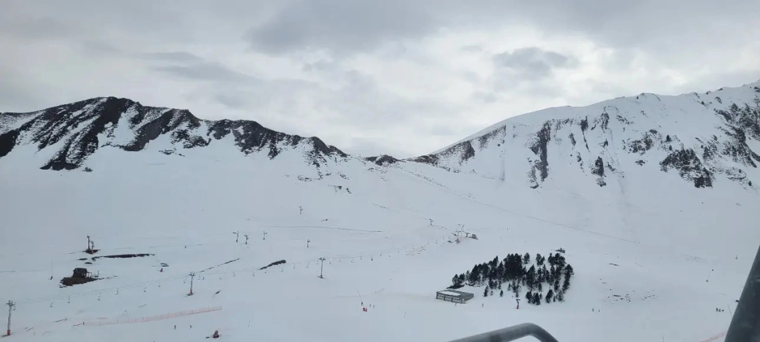 Photos 3 - Tourist - Tourist area with large reception capacity in the mountains