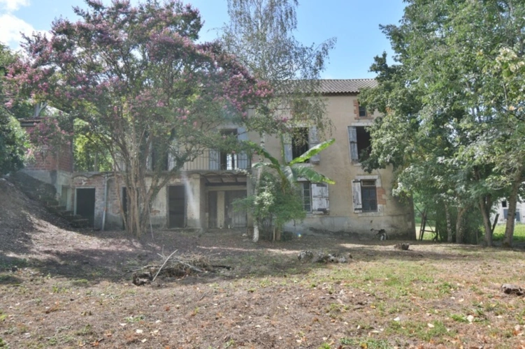 Photos 2 - Rurale - Dpt Lot et Garonne (47), à vendre DAMAZAN corps de ferme en pierres  275m2 maison, grange, maison de palefrenier