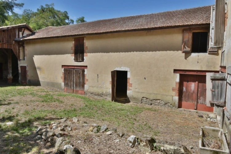 Photos 22 - Rurale - Dpt Lot et Garonne (47), à vendre DAMAZAN corps de ferme en pierres  275m2 maison, grange, maison de palefrenier