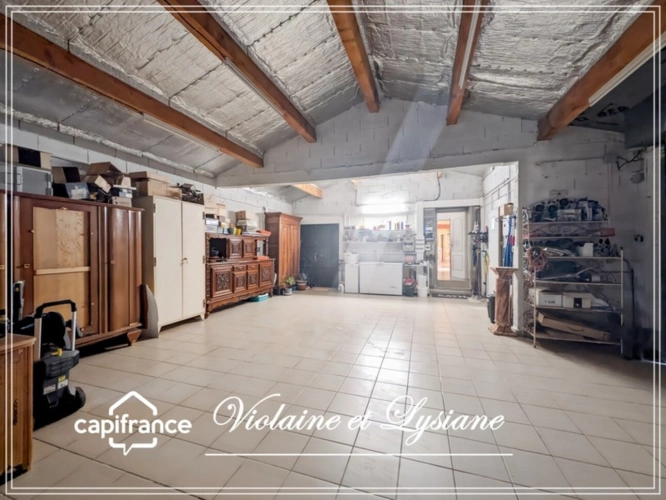 Photos 19 - Tourist - Single-Storey Villa with Pool, Guest Units and Large Garden – South of France Introduction