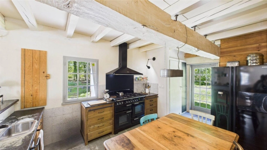 Photos 13 - Tourist - House