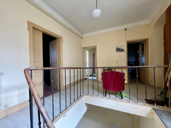 Photos 7 - Prestige - Dpt Vaucluse (84), à vendre SAIGNON Château Historique à Rénover