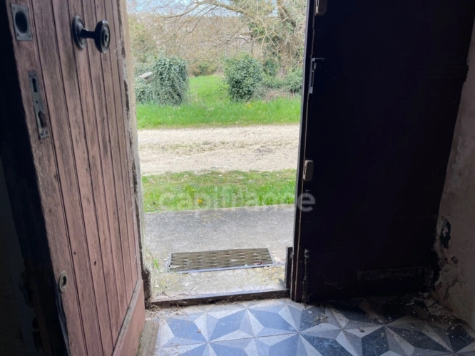 Photos 4 - Prestige - Dpt Vaucluse (84), à vendre SAIGNON Château Historique à Rénover