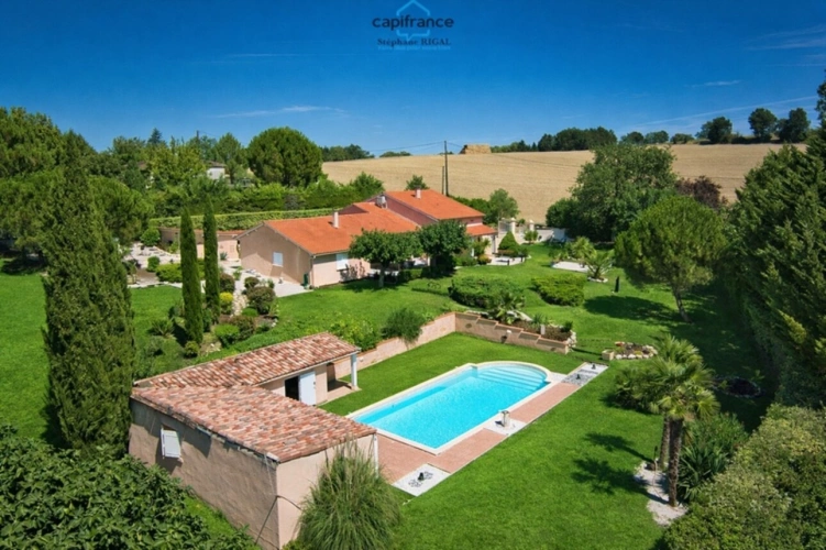 Photos 4 - Rurale - Propriete à vendre 6 pièces PONT DU CASSE (47) Maison de 170m2 sur 7112m2 de terrain clos