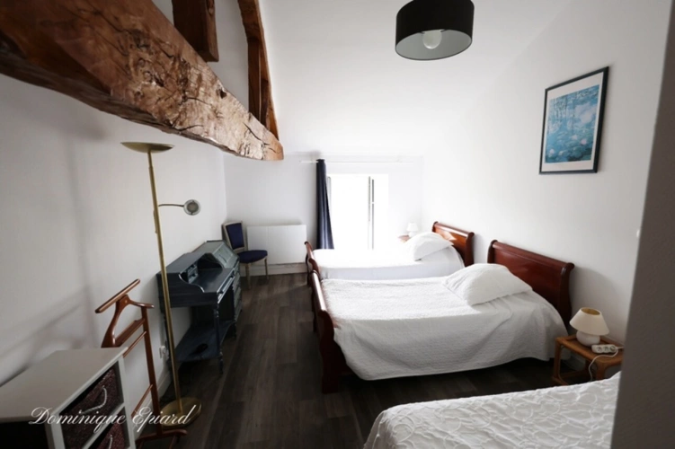 Photos 5 - Touristique - 3 MAISONS, PISCINE & POTENTIEL TOURISTIQUE (gîte et maisons d'hôtes) – 1,5 HECTARE