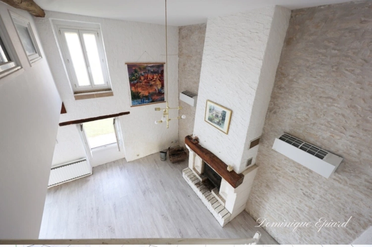 Photos 9 - Touristique - 3 MAISONS, PISCINE & POTENTIEL TOURISTIQUE (gîte et maisons d'hôtes) – 1,5 HECTARE