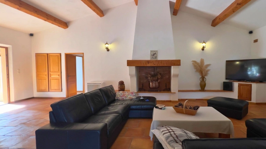 Photos 4 - Équestre - Propriété de caractère de 2 hectares proche du Golfe de St-Tropez (83)