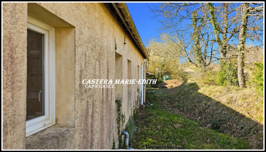 Photos 22 - Prestige - Propriété  - 500 M² habitables 26 PIECES- 12 Chambres avec vue Pyrénées à 6 minutes de Marciac – Maison, gîtes, salle Polyvalente d’événements, cabinet de praticien, Prairies et dépendance