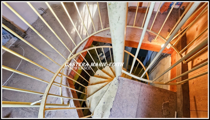 Photos 35 - Prestige - Propriété  - 500 M² habitables 26 PIECES- 12 Chambres avec vue Pyrénées à 6 minutes de Marciac – Maison, gîtes, salle Polyvalente d’événements, cabinet de praticien, Prairies et dépendance