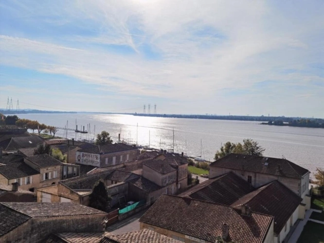 Photos 21 - Prestige - Propriété à vendre 9 pièces SAINT LAURENT D'ARCE (33) 6 chambres 208m2 habitables, à 30km de Bordeaux