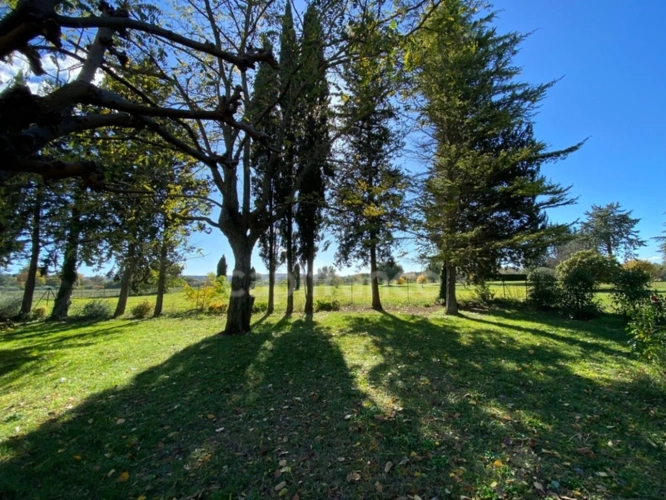 Photos 2 - Touristique - Dpt Gard (30), à vendre 5mn d'UZES, Belle propriété RP, chambres d'hôtes et gîte, piscine, parc 5 000 m2