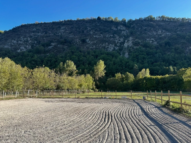 Photos 5 - Équestre - Propriété équestre 7 ha plats – Villa + appartement – 16 boxes – À 45 min de Nice