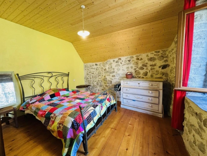 Photos 15 - Rural - Stone house