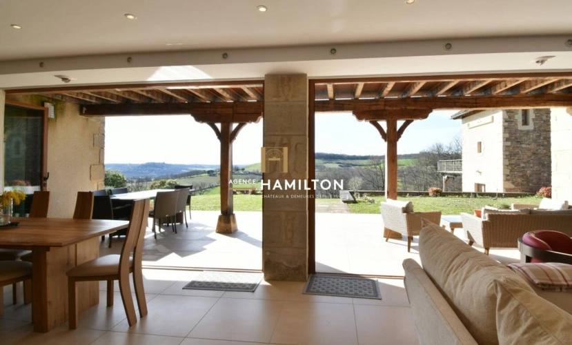 Photos 7 - Prestige - Maison et dépendances