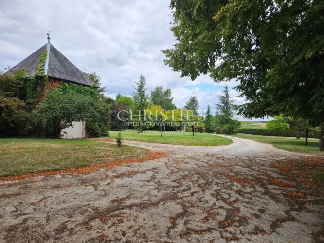 Photos 13 - Viticole - Exceptionnelle propriété viticole dans la région de Cognac