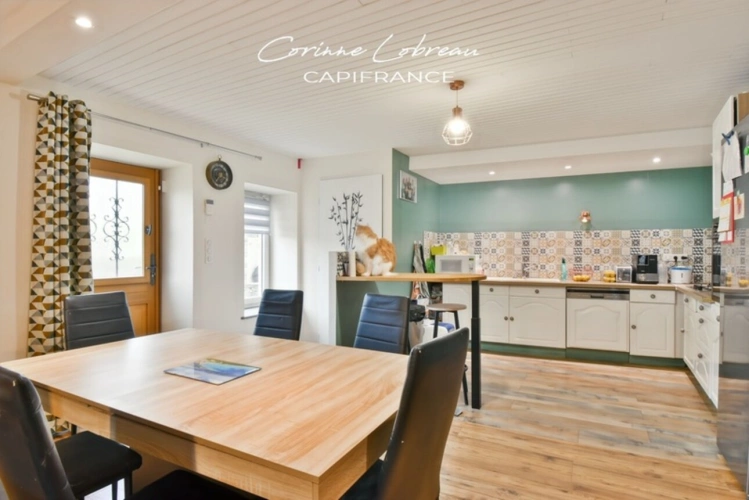 Photos 4 - Rurale - Proprieté à vendre à REGNIE DURETTE