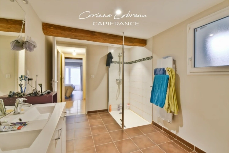 Photos 8 - Rurale - Proprieté à vendre à REGNIE DURETTE