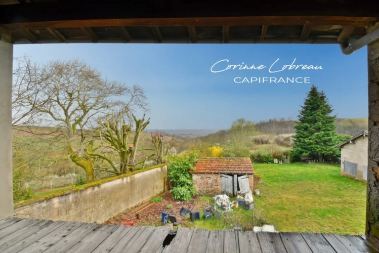 Photos 11 - Rurale - Proprieté à vendre à REGNIE DURETTE