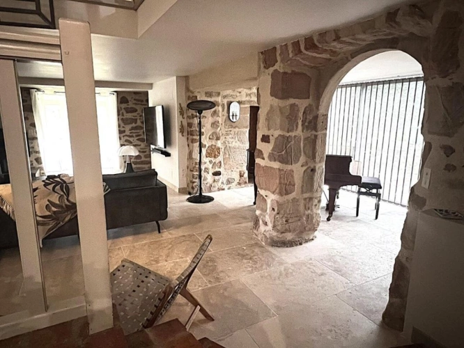 Photos 13 - Touristique - Maison et dépendances