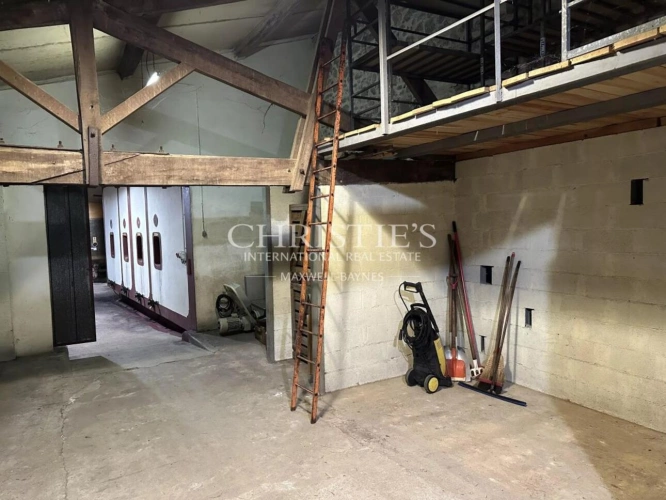 Photos 12 - Viticole - Domaine viticole au coeur de l'appellation Fronsac : Charme et Authenticité