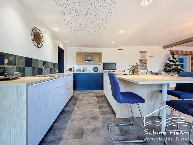 Photos 4 - Touristique - Belle propriété de 5 chambres avec pool house aménagé sur 1