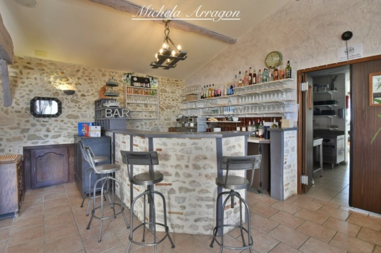 Photos 7 - Prestige - Domaine touristique / village vacances à vendre – 25 gîtes indépendants – restaurant – piscine – spa – 12 ha – Dordogne Lot – investissement hôtelier (47)