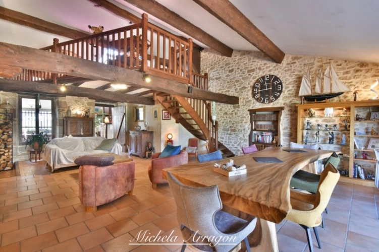 Photos 20 - Prestige - Domaine touristique / village vacances à vendre – 25 gîtes indépendants – restaurant – piscine – spa – 12 ha – Dordogne Lot – investissement hôtelier (47)