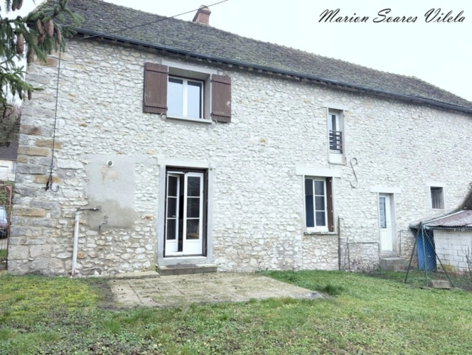 Photos 3 - Touristique - Ensemble immobilier composé de 2 maisons accolées sur beau terrain de plus de 900 m² à Provins