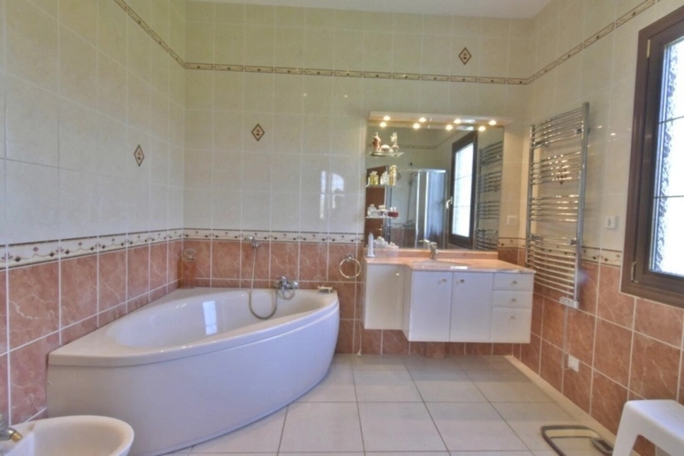 Photos 15 - Prestige - PROPRIETE 13 Ha - MAISON DE MAITRE + APPARTEMENT + BOX CHEVAUX