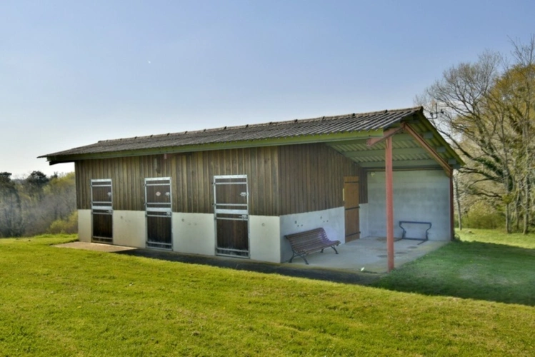 Photos 20 - Prestige - PROPRIETE 13 Ha - MAISON DE MAITRE + APPARTEMENT + BOX CHEVAUX
