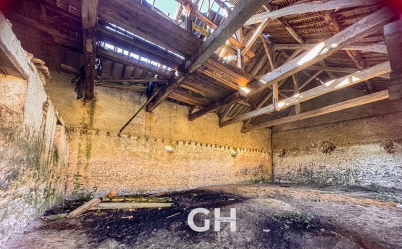 Photos 6 - Rurale - Opportunité rare – Ensemble de bâtiments à rénover – Vente interactive