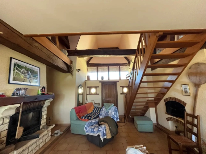 Photos 10 - Rurale - Grange rénovée sur 4 ha de terrain, avec hangar et étang