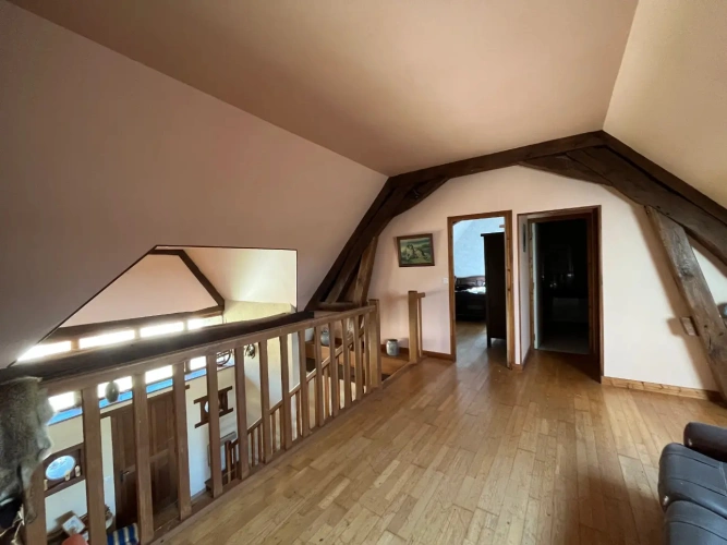 Photos 12 - Rurale - Grange rénovée sur 4 ha de terrain, avec hangar et étang