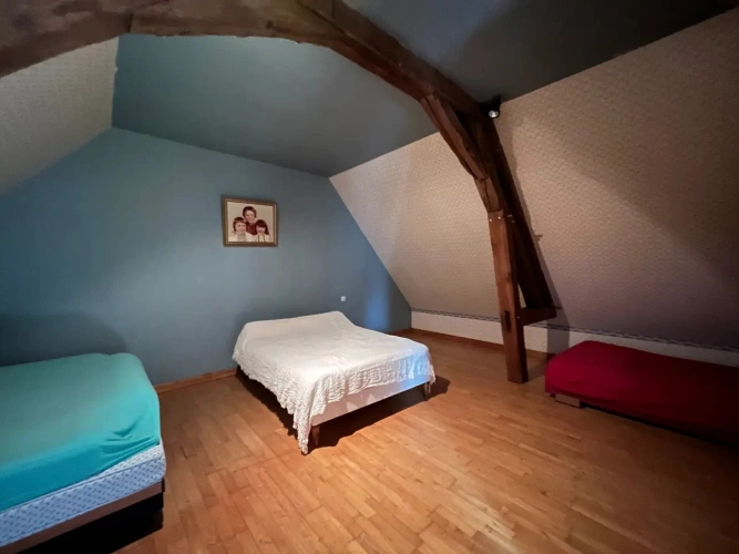 Photos 13 - Rurale - Grange rénovée sur 4 ha de terrain, avec hangar et étang